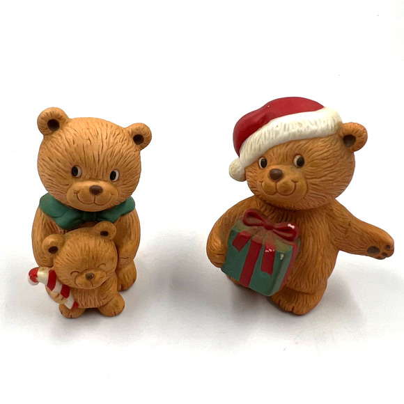 Avon Vintage 1990 Christmas Ceramic Decorative Teddy Bear Family Santa Hat Gift - Picture 1 of 8